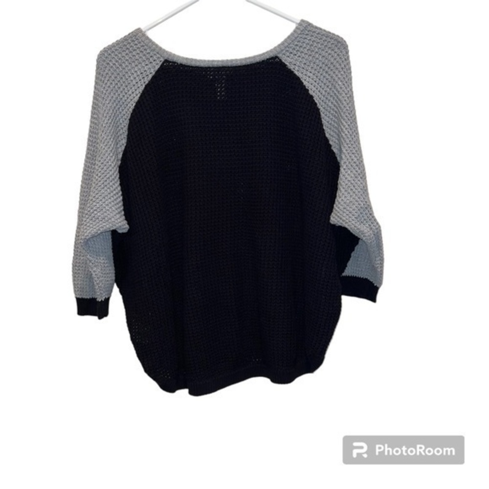 Vintage 90s SI-IAE Anthropologie Raglan Knit Sweater Black/Grey Size Small